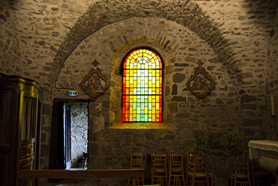 Vitrail en l'église St Martin de Vieille-Brioude